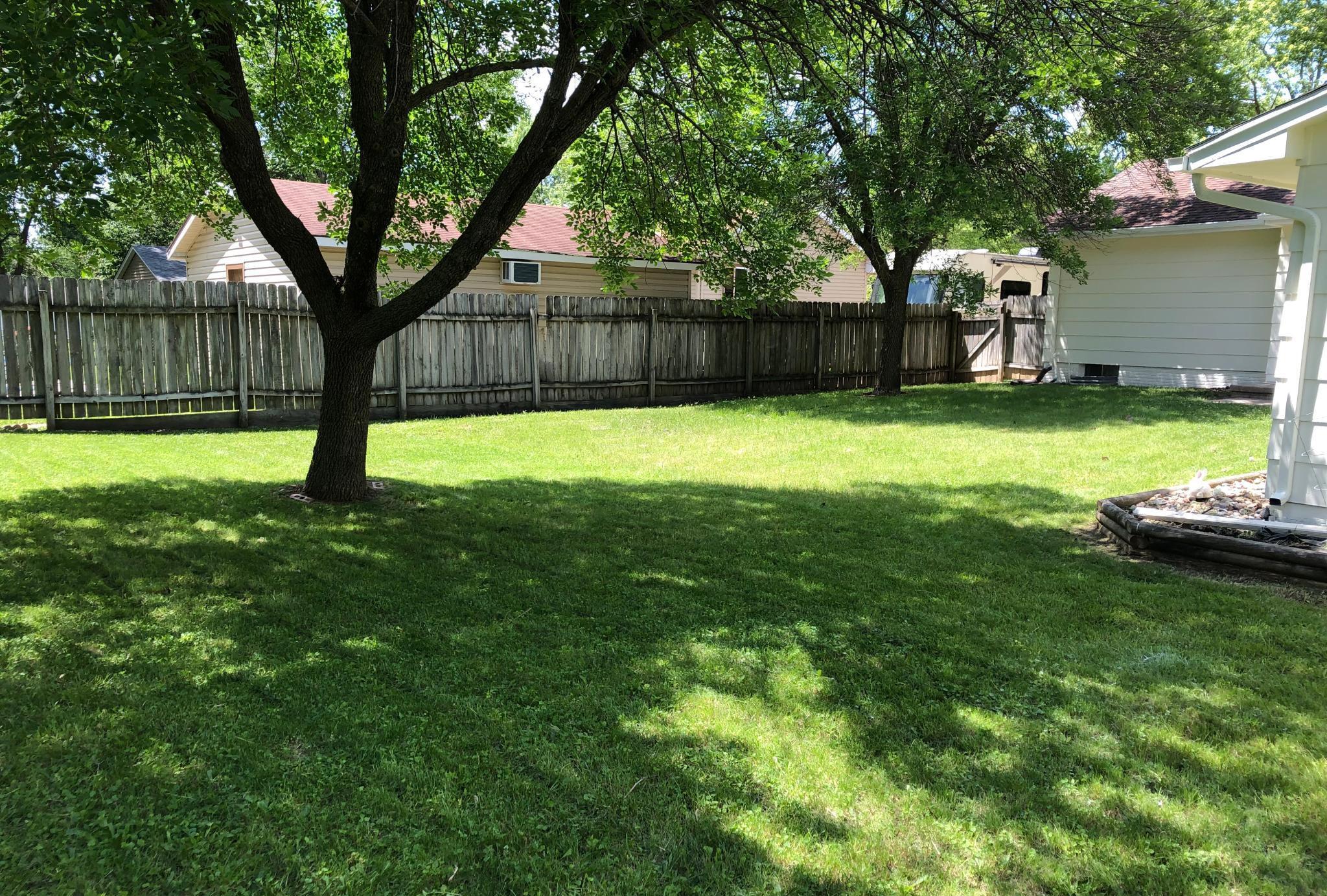 /static/images/house/10293/dd9295bdb79bfa13c17755a87d735d28.jpg