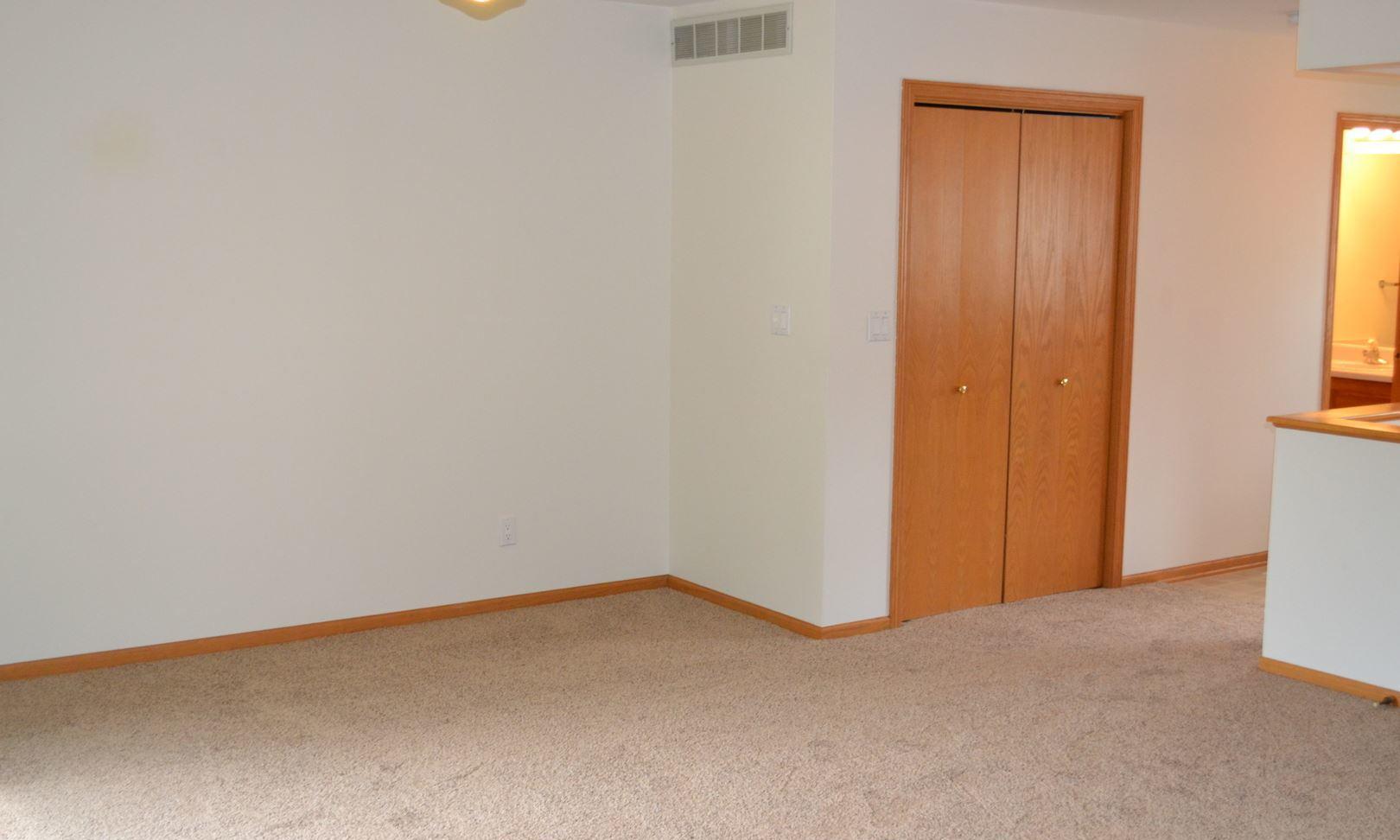 /static/images/house/10336/e988b9b0c44a7976032282c796f3396b.jpg
