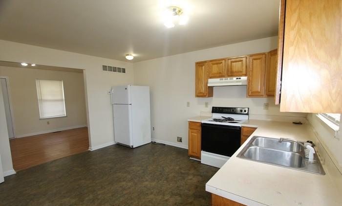 /static/images/house/10490/6670a863b611341ab5fd97561181ac5c.jpg