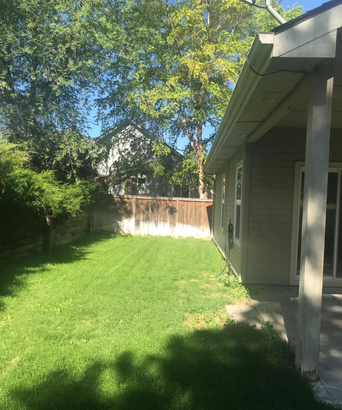 /static/images/house/11390/2a35bf6d5e532c216c9809c7ded256b3.jpg