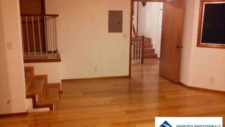/static/images/house/11619/6016b7affee879db6f586f1366559a00.jpg