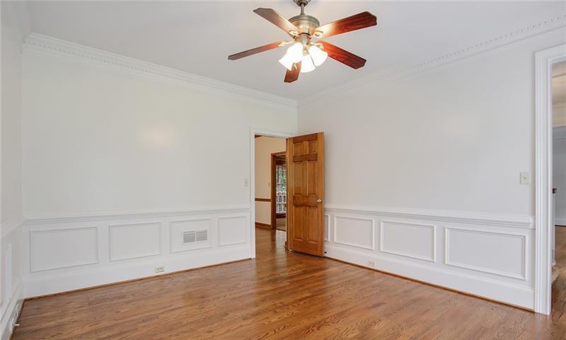 /static/images/house/11857/b73f932fe9d9517f540510bcea8bd6c5.jpg
