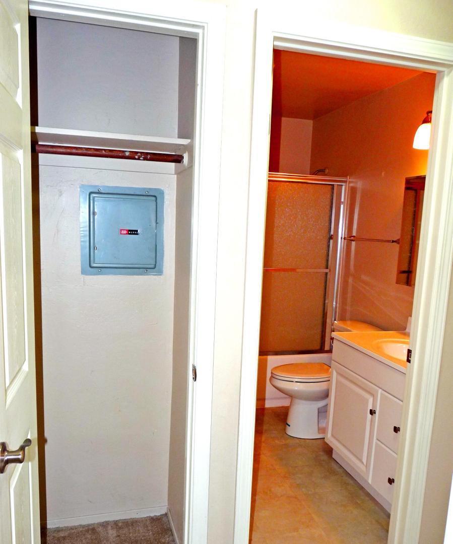 /static/images/house/13059/8c98adf76ce324a451637185a25a7733.jpg