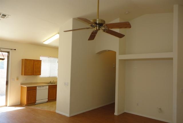 /static/images/house/13634/0660a3159576ea67bb0459e04f6451bc.jpg