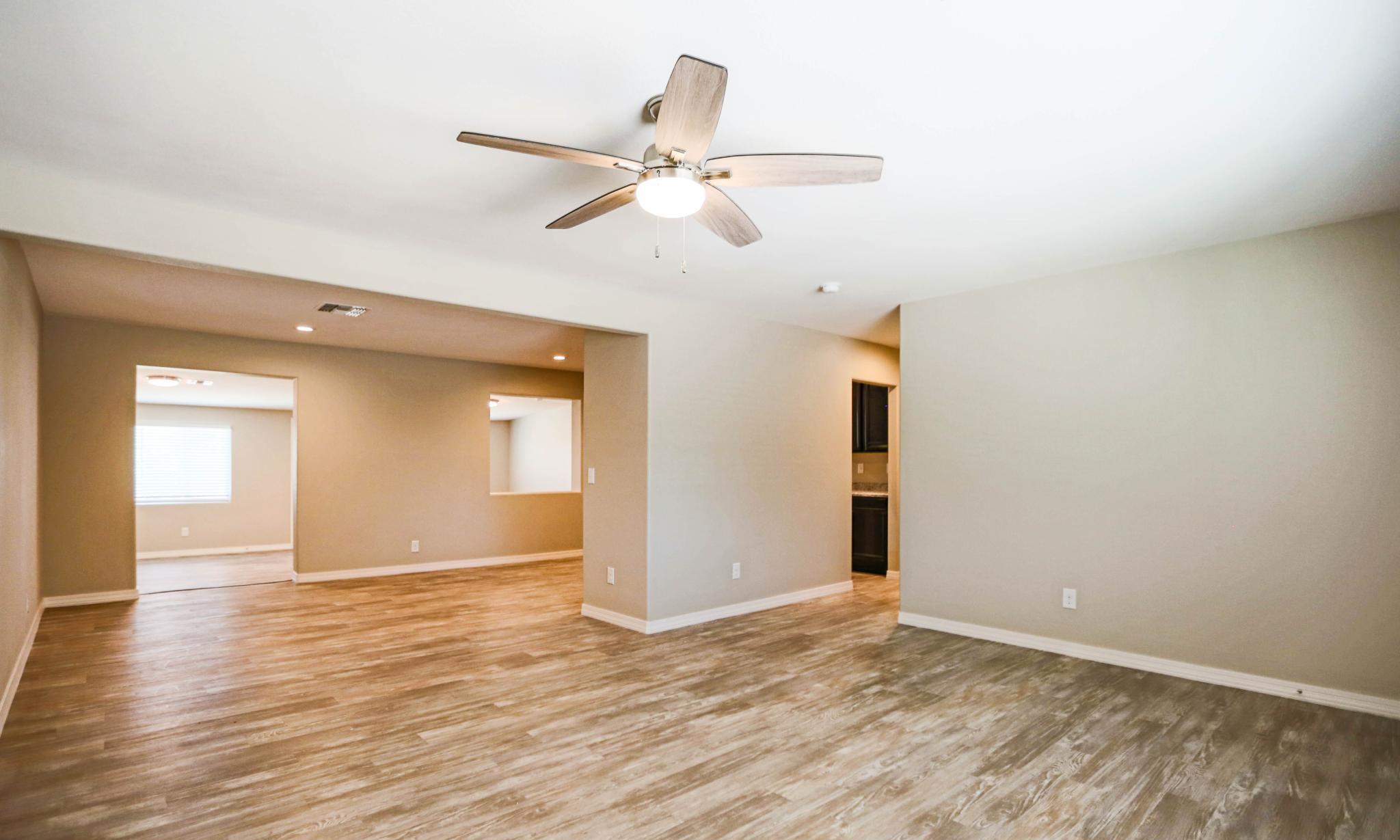 /static/images/house/13643/d19ca76504c357baec5f46c185394e31.jpg