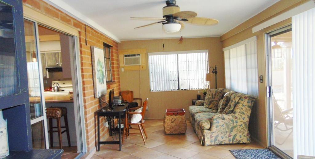 /static/images/house/13828/8f5cbf73fce2ead346451be79a56101a.jpg