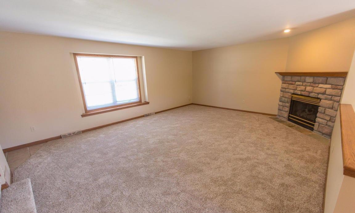 /static/images/house/1393/e2f4123410c9290347fce180dbc33f2c.jpg