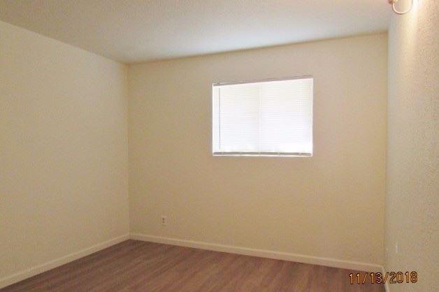 /static/images/house/14113/8c438eb3933a3dcc5d32f46631f6dd5d.jpg