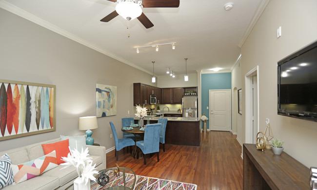 /static/images/house/16198/382b2efea278417bc02f98400981f6f2.jpg