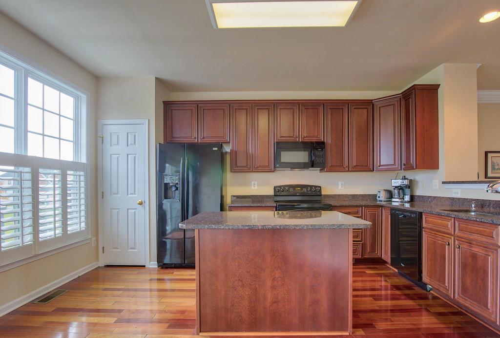 /static/images/house/1642/e8614f8ff59343b4e2b9c52586a1deae.jpg