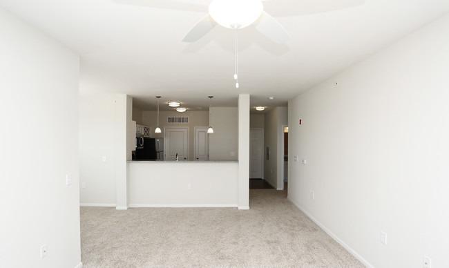 /static/images/house/16809/c93f8b8f2e0bf2bce529f834944626d4.jpg