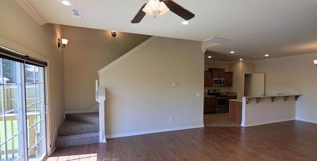 /static/images/house/16901/6bf728137668090fe7fee9a81ecee214.jpg