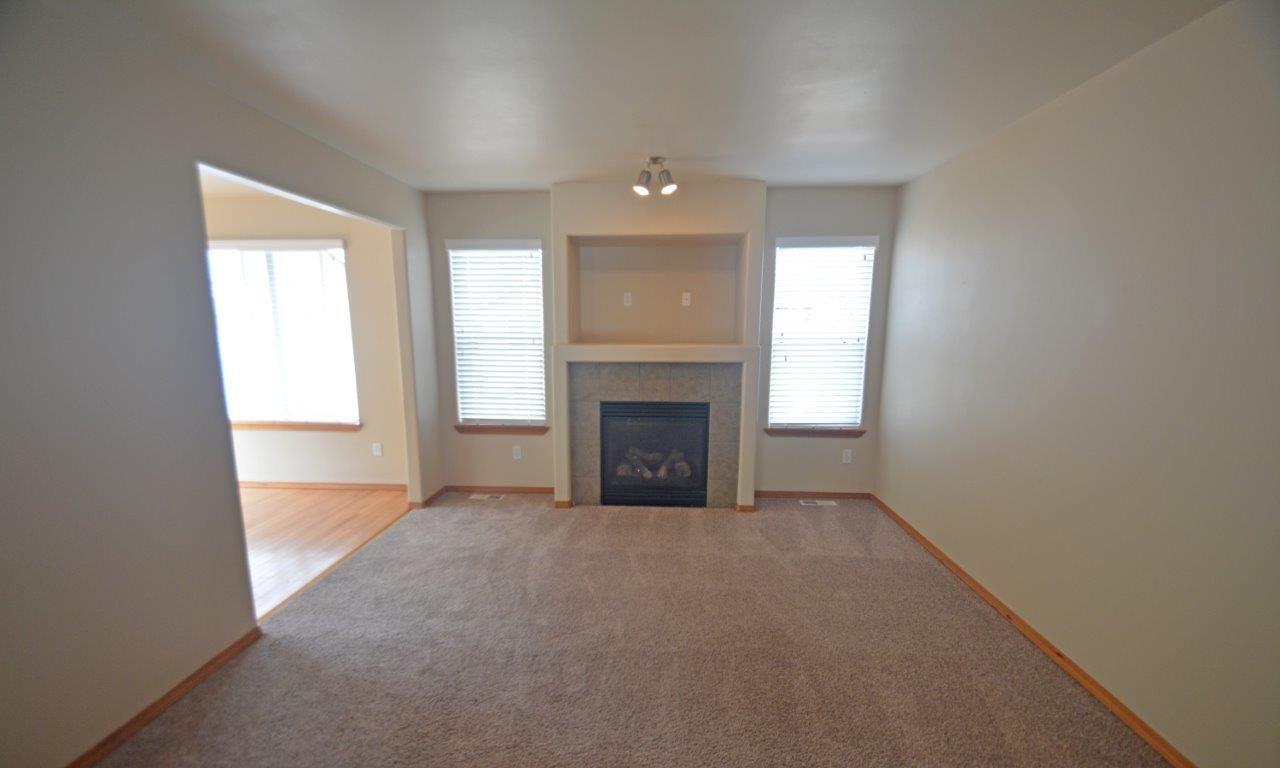 /static/images/house/1814/79632888a728c00bd5af5fb860cd18b9.jpg