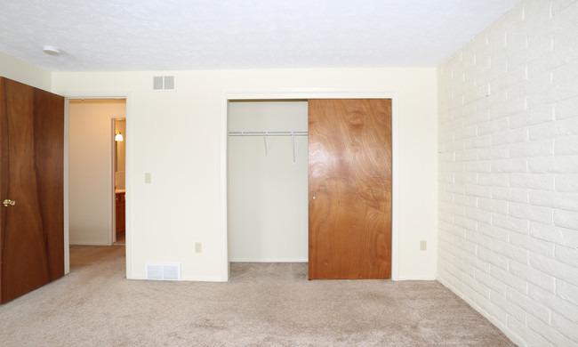 /static/images/house/18323/e1a2e7feeebbcc9081f3d165de4ca5bb.jpg