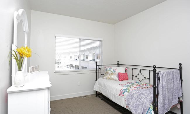 /static/images/house/18829/6c86665a0acc8ec0e694f42343f1e260.jpg