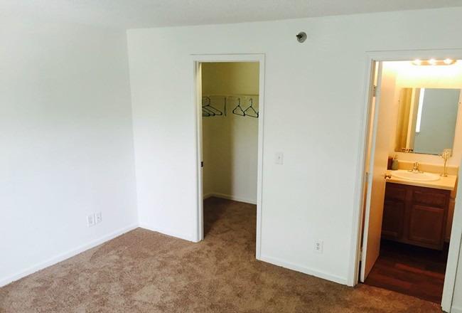 /static/images/house/18945/7a5e6e816d0eb32063afdd7cc9dfef74.jpg