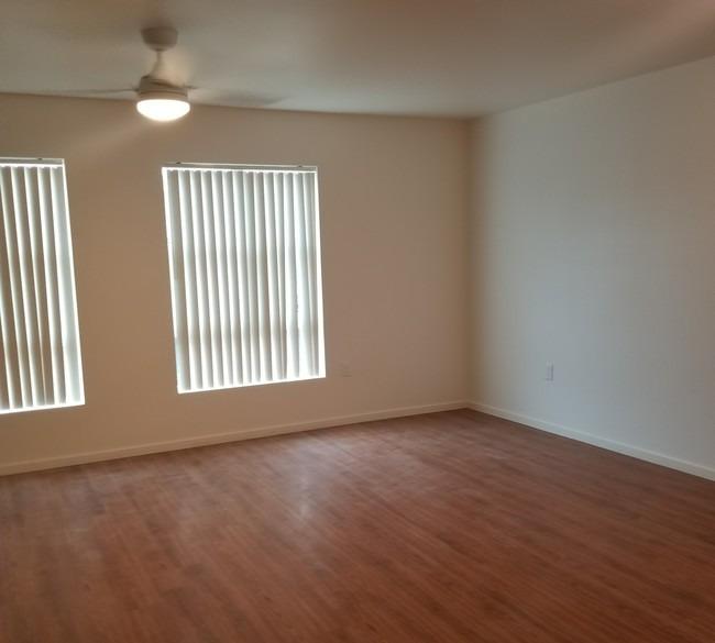 /static/images/house/18987/5ede06f29b8cb0bde86e63c7d8b17024.jpg