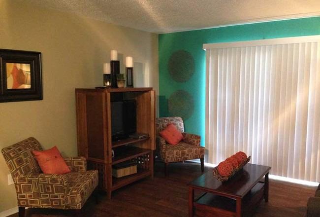 /static/images/house/19829/eec1e399c5a41e2d5d99bc891da16b83.jpg