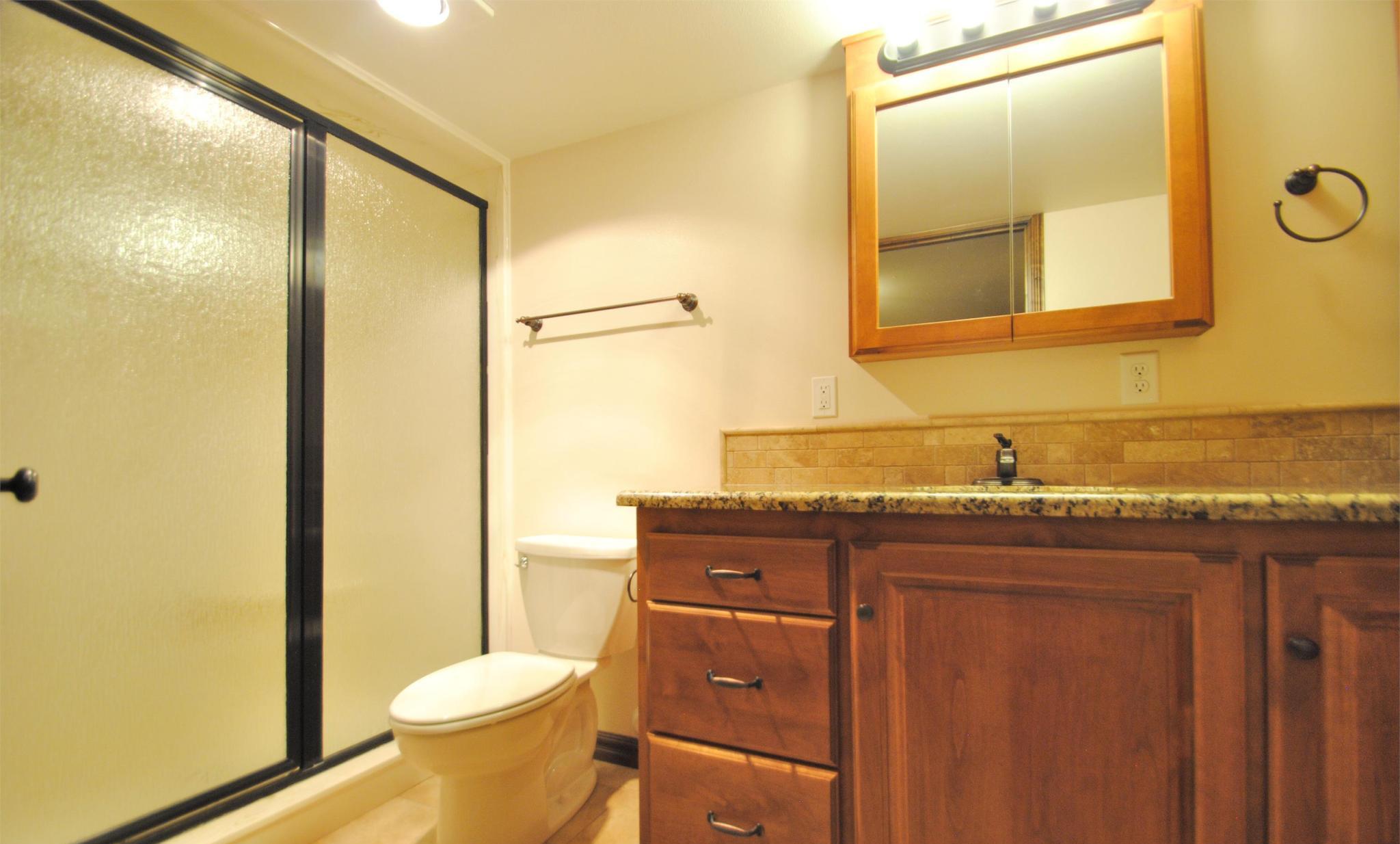 /static/images/house/2090/fee05cc451c01a55bd41a7f8a40e33ba.jpg