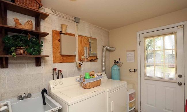 /static/images/house/21224/0a7db52f02f60df26c65d67314a718ab.jpg