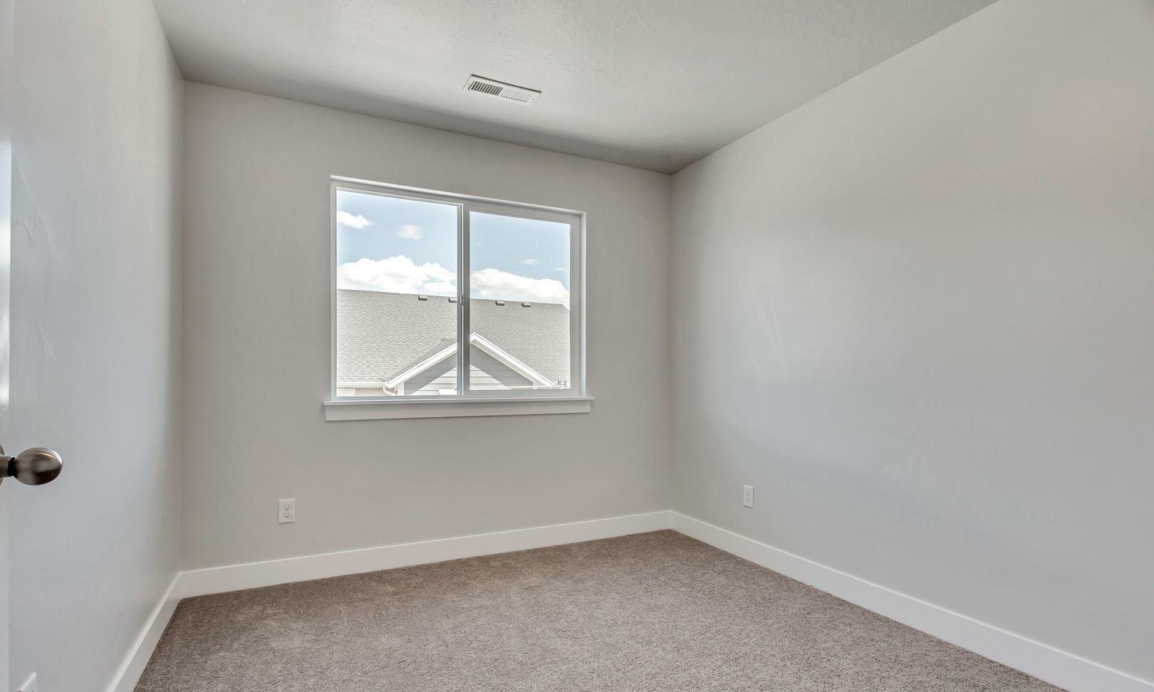 /static/images/house/2139/fbf88624a95088adf788ac7d89fe2256.jpg
