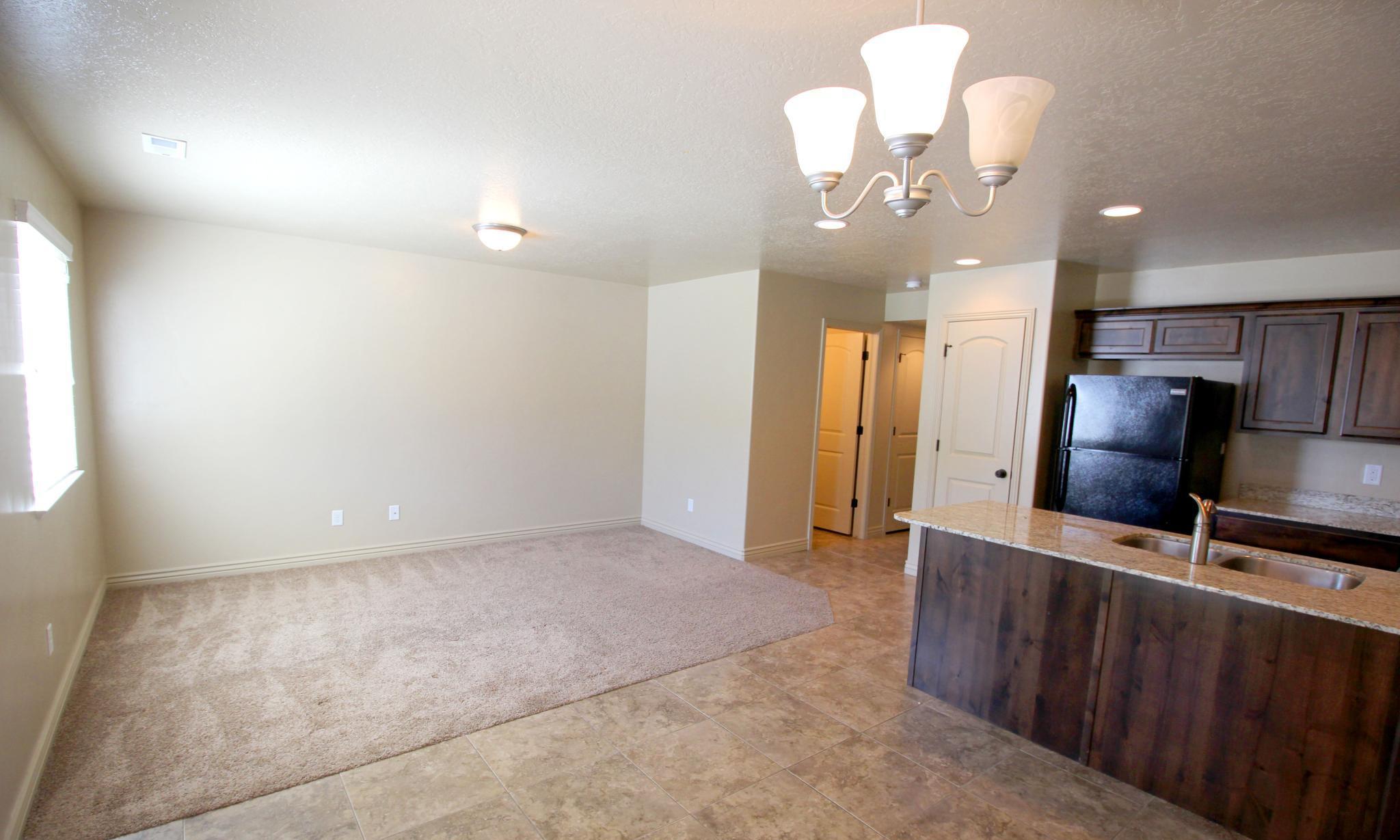 /static/images/house/2174/aa53b3a415c9c2a0e7ff75b4d388a713.jpg