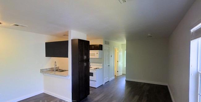 /static/images/house/23992/f10a9733a9ade33876afa9965e24a3d9.jpg