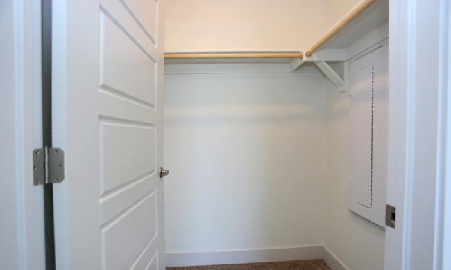/static/images/house/24340/85b5040a33eeb80d66000e34596f9501.jpg