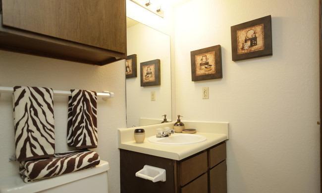 /static/images/house/24388/63cf26c2582f641655229aa585322a08.jpg