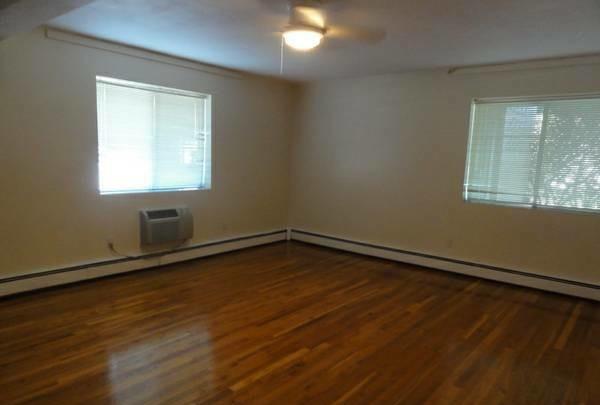 /static/images/house/25051/51a239670b497f1dd28638fd6f4998c2.jpg