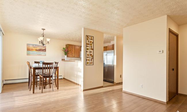 /static/images/house/25589/f0991b33d9ef0873260e15bbba59afd3.jpg