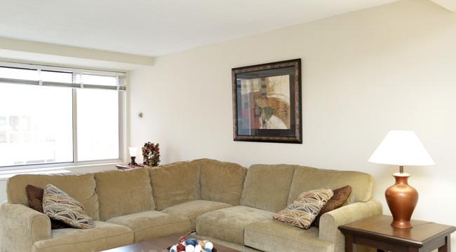 /static/images/house/25616/fcb0972e1dc5a9c362bfb2adeef82104.jpg