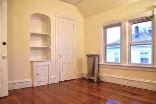 /static/images/house/33752/489a1b872a7c8bc049537003e4c87563.jpg