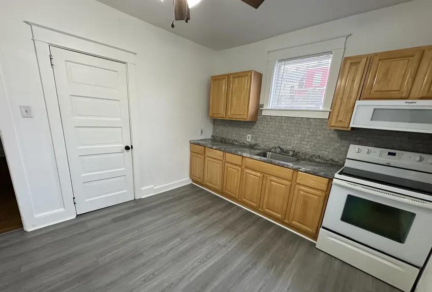 /static/images/house/389/f4da11c77be46954417b301c425e6263.jpg