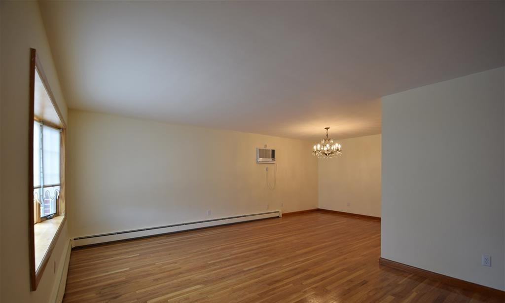 /static/images/house/6307/ebca110dc6e09f59375b4bdd425215cc.jpg