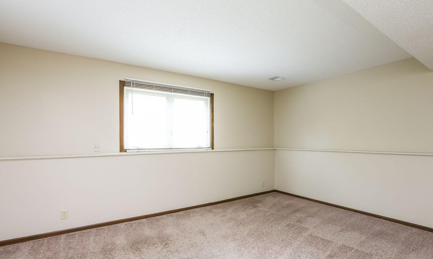 /static/images/house/8327/b98d40d74a64ce7672bc9863300c3d9a.jpg