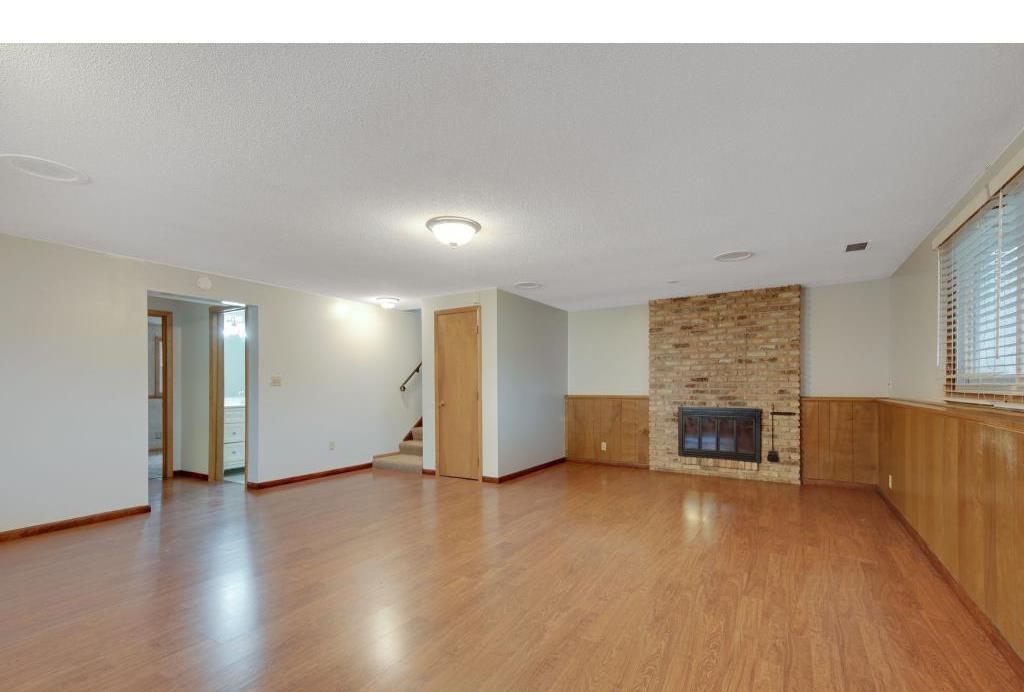/static/images/house/8517/32a4d4aec6b9ffbf53fb9e18a6b539ab.jpg