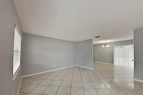 /static/images/house/875/c95d382bdd719773469f1e5894231066.jpg